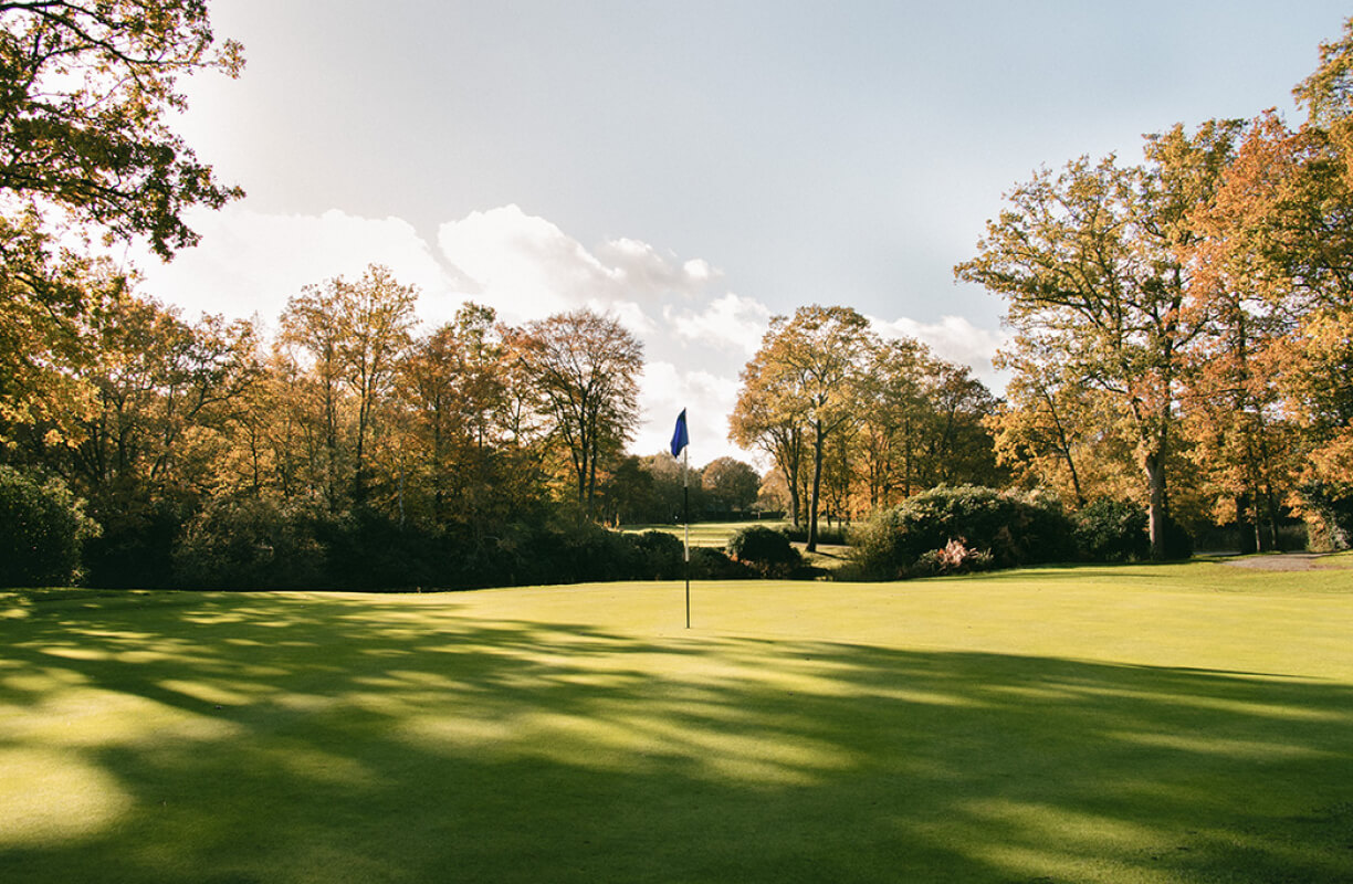 A Private Golf And Country Club In Surrey England Wentworth Golf Club a-private-golf-and-country-club-in-surrey-england-wentworth-golf-club